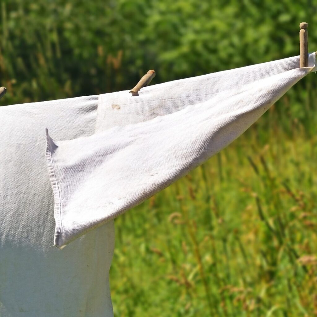 Leere weißes Laken Leerraum